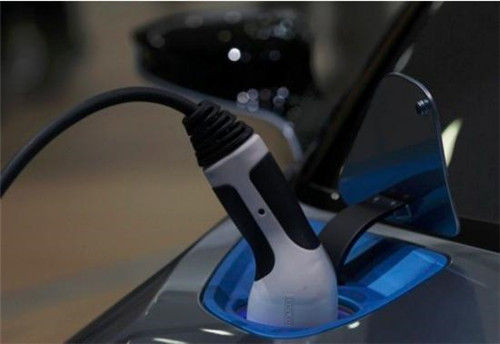 韩国研发石墨烯超级电容 电动汽车充电只需4分钟